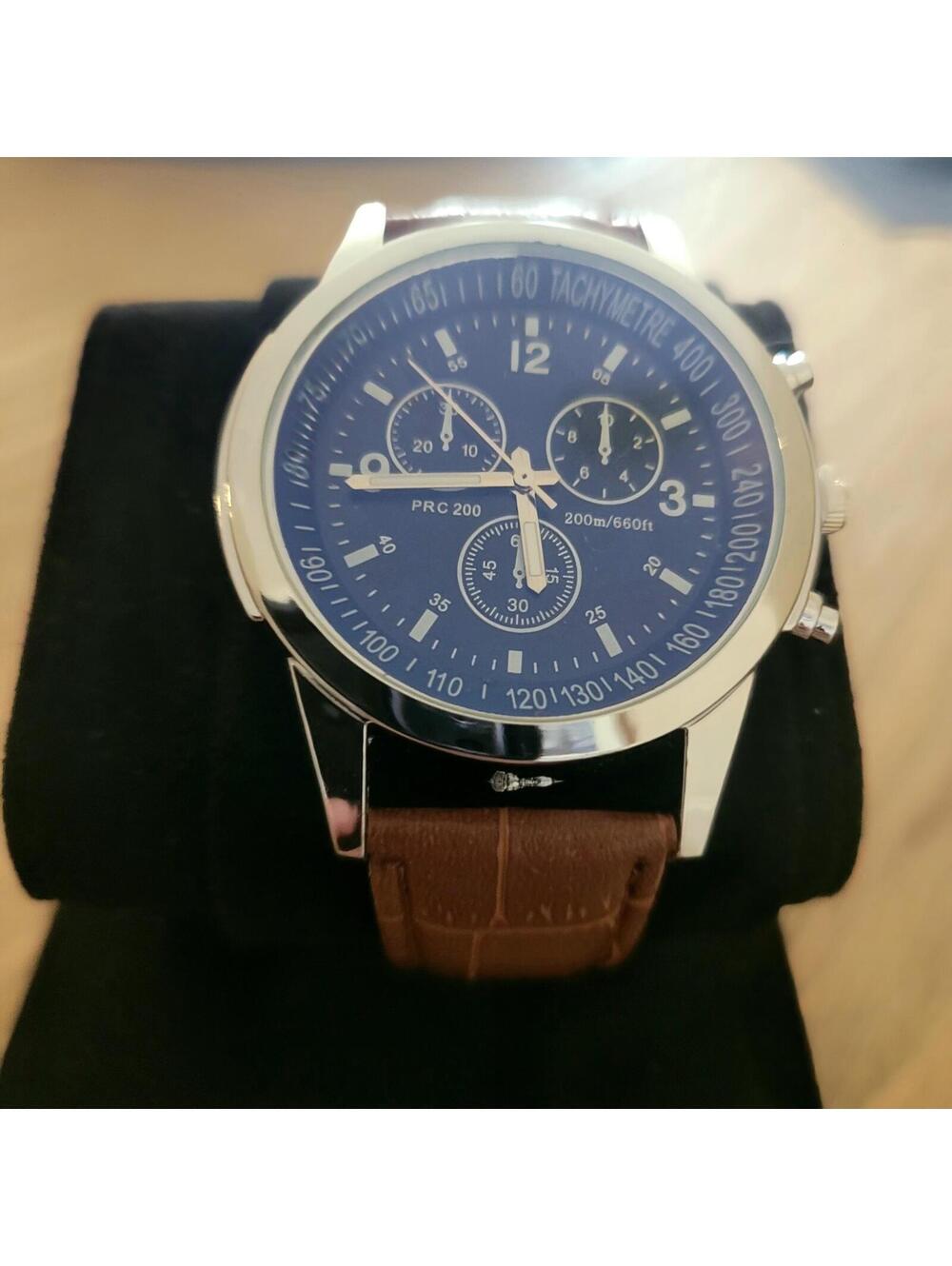 Men's Classic Chronograph Wristwatch with Brown Leather Strap